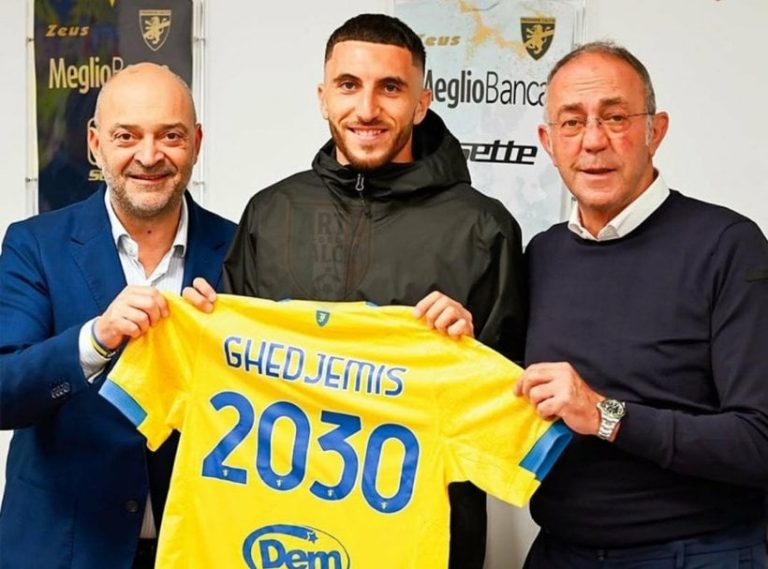 رسميًا.. فروزينوني يجدد عقد فارس غدجميس حتى 2030